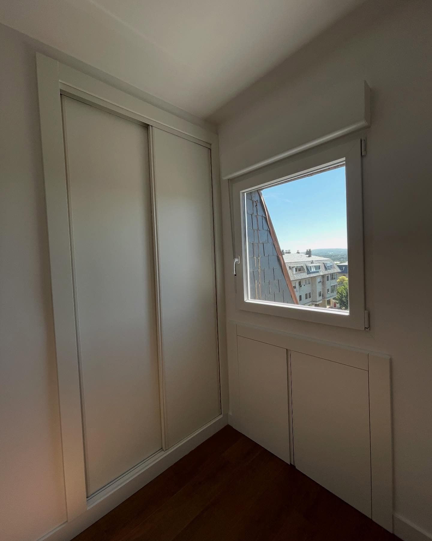 Armario empotrado corredero blanco